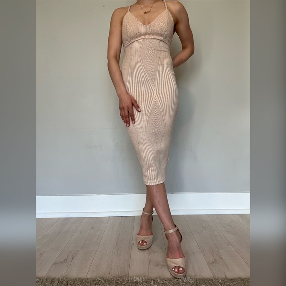 Long light pink dress - Picture 2 of 2